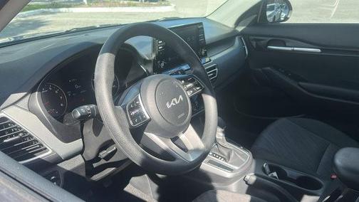 2023 Kia Seltos LX