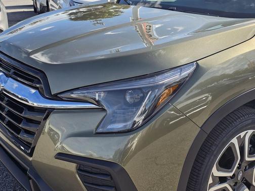 2026 Subaru Ascent Limited 8-Passenger