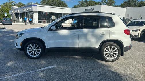 2017 Volkswagen Tiguan Limited 2.0T
