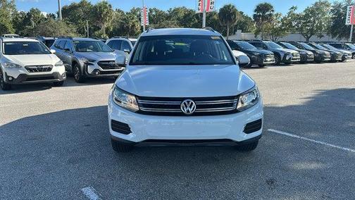2017 Volkswagen Tiguan Limited 2.0T