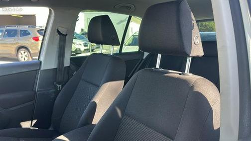 2017 Volkswagen Tiguan Limited 2.0T
