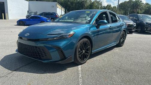 2025 Toyota Camry XLE