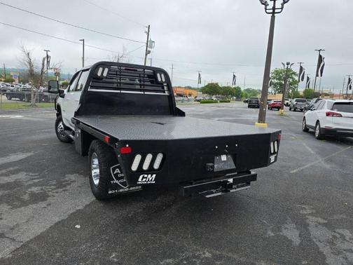 Summit White 2024 Chevrolet Silverado 3500 LT
