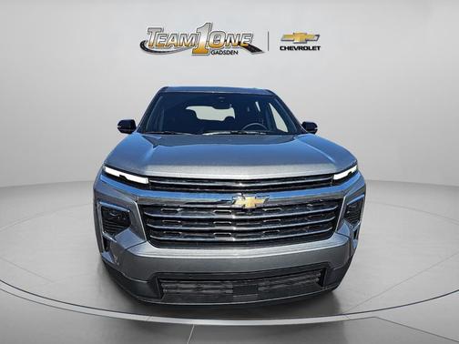 Sterling Gray Metallic 2026 Chevrolet Traverse LT