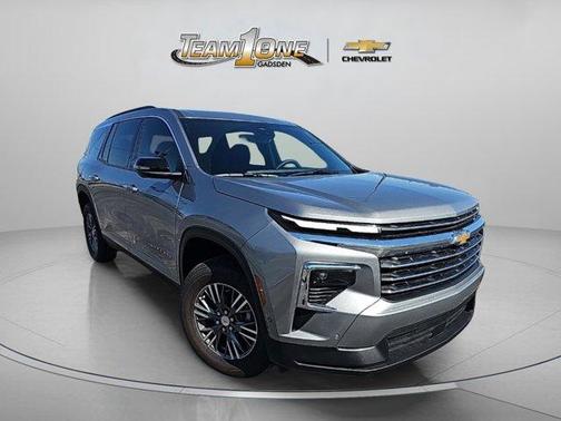 Sterling Gray Metallic 2026 Chevrolet Traverse LT
