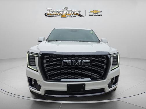 White Frost Tri-Coat 2023 GMC Yukon Denali Ultimate