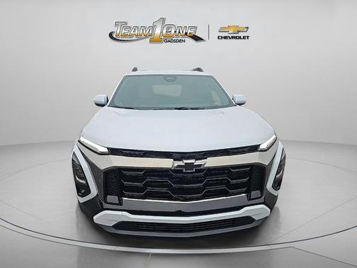 Polar White 2026 Chevrolet Equinox FWD ACTIV