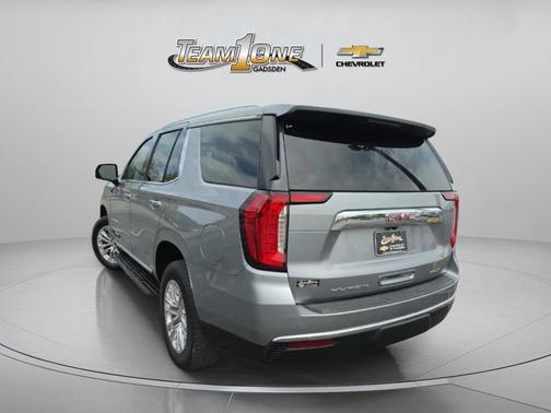 Sterling 2023 GMC Yukon SLT