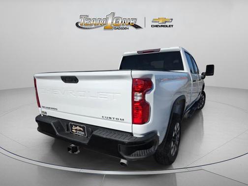 Summit White 2023 Chevrolet Silverado 2500 Custom