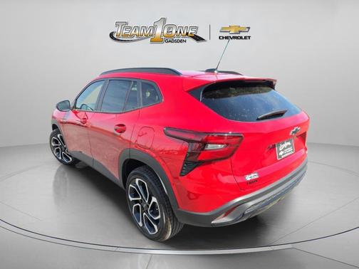 Red 2026 Chevrolet Trax 2RS