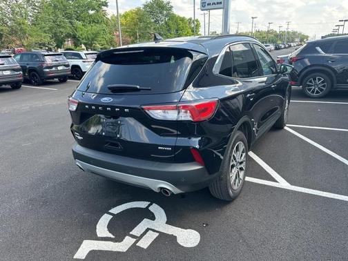 2021 Ford Escape SEL