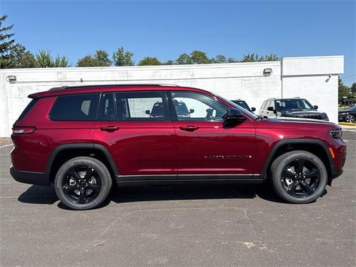 2025 Jeep Grand Cherokee L Altitude