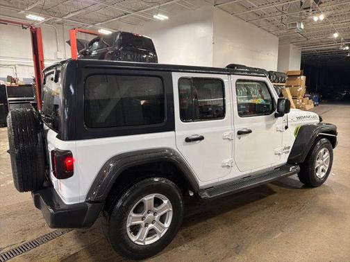 Bright White Clearcoat 2019 Jeep Wrangler Unlimited Sport