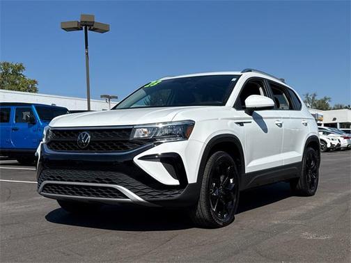 2023 Volkswagen Taos 1.5T SE