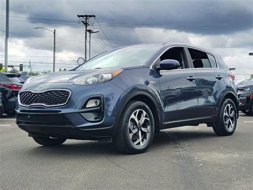 2022 Kia Sportage LX