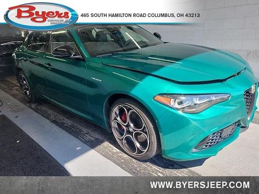 2025 Alfa Romeo Giulia AWD