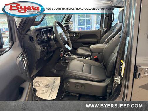 Granite Crystal Metallic Clearcoat 2025 Jeep Wrangler Rubicon 392 Final Edition