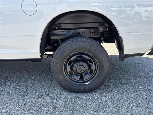 2025 RAM 2500 Tradesman Crew Cab 4x4 8' Box