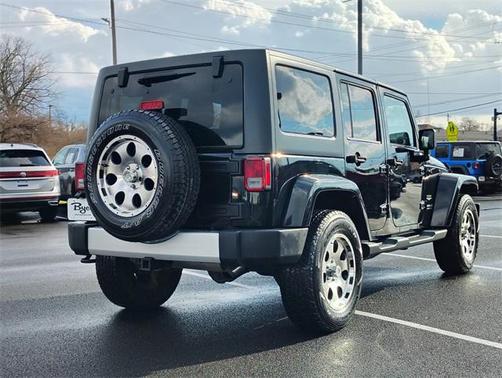 2013 Jeep Wrangler Unlimited Sahara