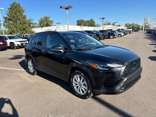 Jet Black 2025 Toyota Corolla Cross LE