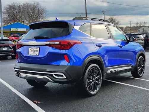 2023 Kia Seltos Nightfall Edition