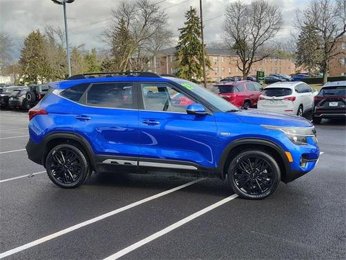 2023 Kia Seltos Nightfall Edition