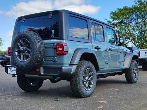 Anvil Clearcoat 2026 Jeep Wrangler Sport S