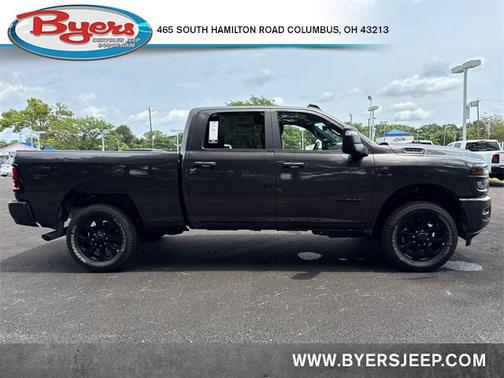 2025 RAM 2500 Big Horn Crew Cab 4x4 6'4' Box