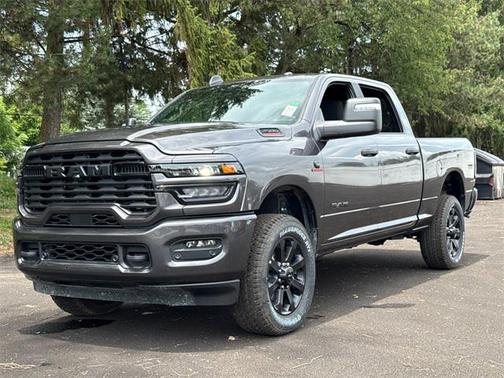 2025 RAM 2500 Big Horn Crew Cab 4x4 6'4' Box