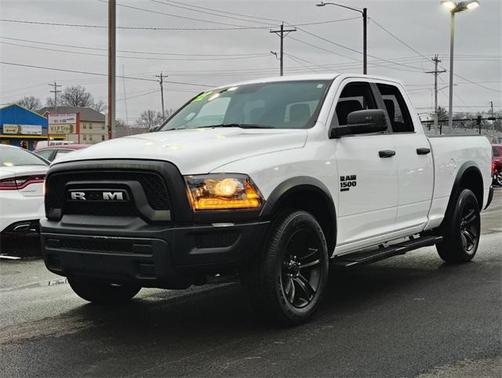2022 RAM 1500 Classic Warlock Quad Cab 4x4 6'4' Box