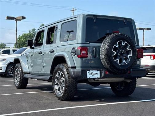 2024 Jeep Wrangler 4-Door Sahara 4x4