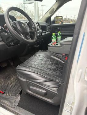 2018 RAM 2500 Tradesman Crew Cab 4x4 6'4' Box