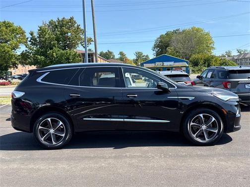 2022 Buick Enclave AWD Essence