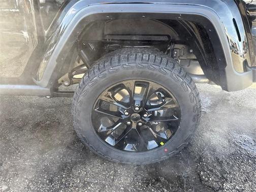 2025 Jeep Gladiator Nighthawk