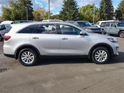 2020 Kia Sorento LX