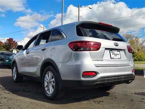 2020 Kia Sorento LX