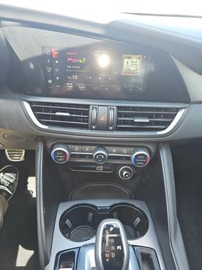 2024 Alfa Romeo Giulia Veloce AWD