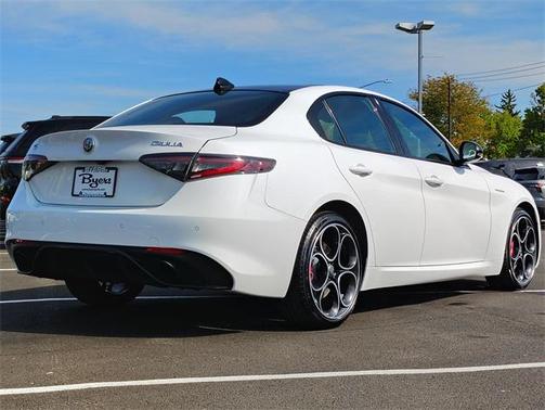 2024 Alfa Romeo Giulia Veloce AWD