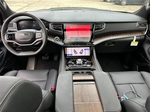 2024 Jeep Grand Wagoneer L 4x4