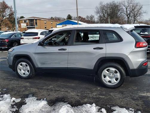 2014 Jeep Cherokee Sport