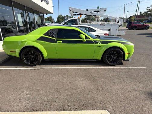 Sublime Metallic Clearcoat 2023 Dodge Challenger R/T Scat Pack Widebody
