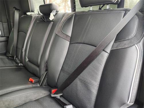 2026 RAM 2500 Laramie Crew Cab 4x4 6'4' Box