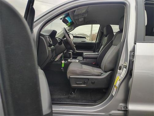 2014 Toyota Tundra SR5