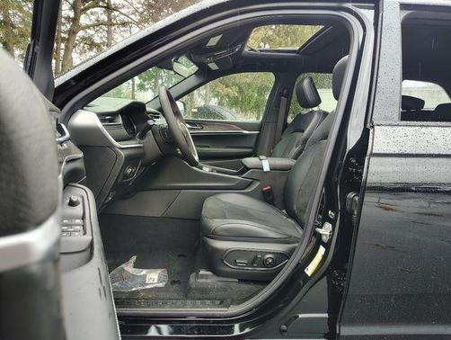 Pxj 2026 Jeep Grand Cherokee Altitude