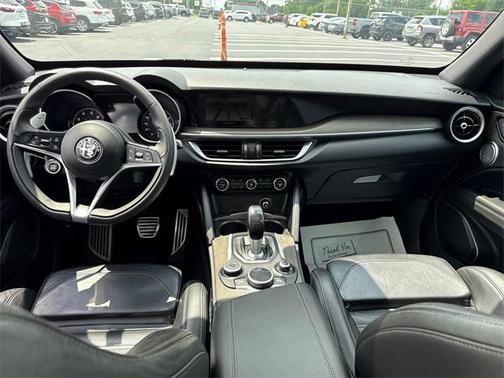 2018 Alfa Romeo Stelvio Ti Sport