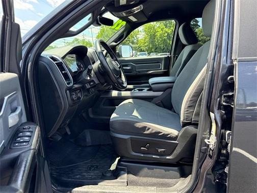 2022 RAM 2500 Big Horn Crew Cab 4x4 6'4' Box