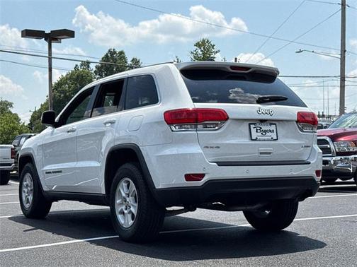 2017 Jeep Grand Cherokee Laredo