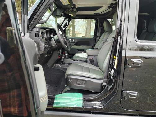 2026 Jeep Gladiator Mojave X 4x4