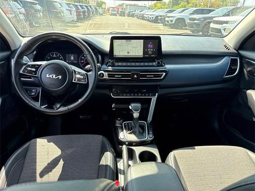 2022 Kia Seltos S