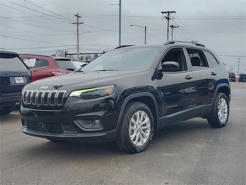 2022 Jeep Cherokee Latitude Lux